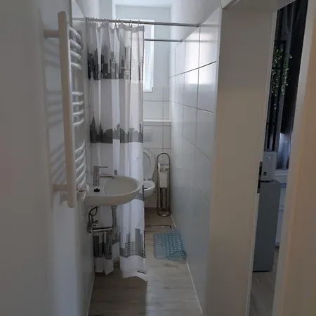 Helle 1-zimmer-apartment, In Der Naehe Von Bahnhof Apartamento Heidenheim an der Brenz